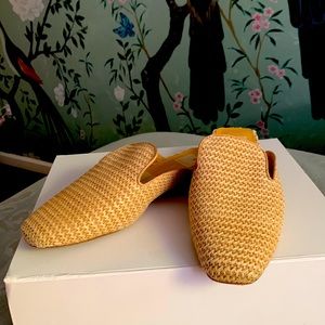 Dolce Vita Woven Flat Mules 9